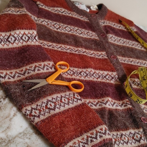 Vintage Razzle Dazzle Cardigan Sweater in Autumn Colors - Picture 14 of 15